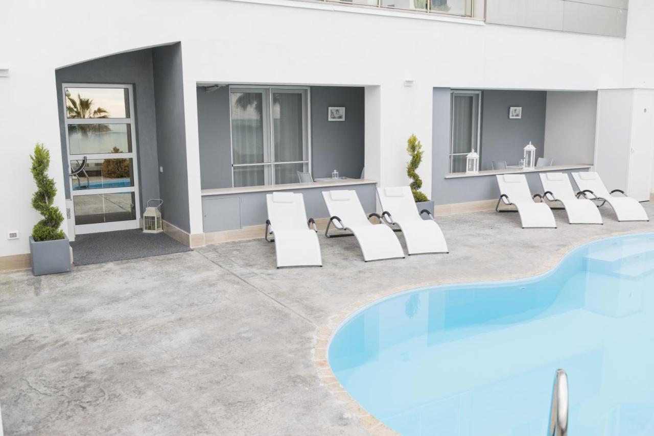 Residence Del Sole Манфредония Экстерьер фото