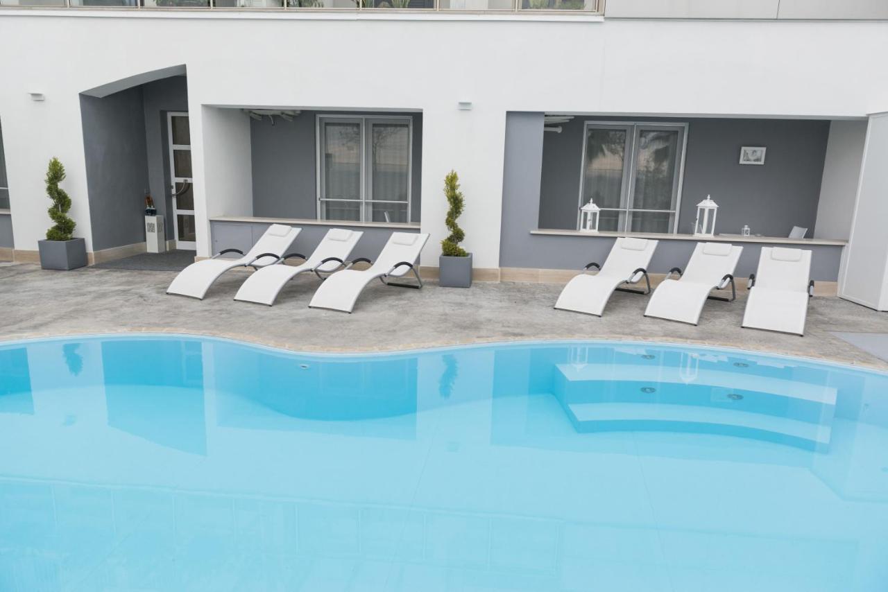 Residence Del Sole Манфредония Экстерьер фото